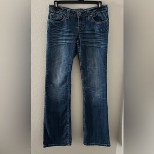 Women’s Mid Wash Stretch Bootcut Jeans